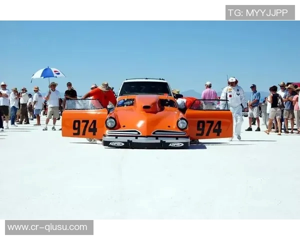 西甲推出2526赛季冬季用球设计灵感源自赛车运动的速度与激情